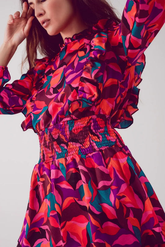 Robe courte à volants étagés et imprimé fleuri fucshia - Vestidos