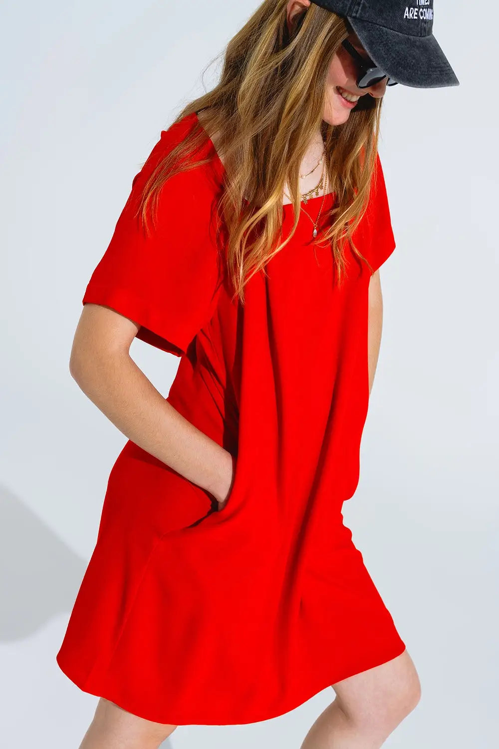 Robe courte décontractée à encolure carrée et manches courtes en rouge - Vestidos
