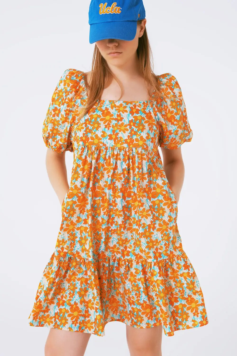 Robe courte et ample à imprimé floral et manches bouffantes - Vestidos