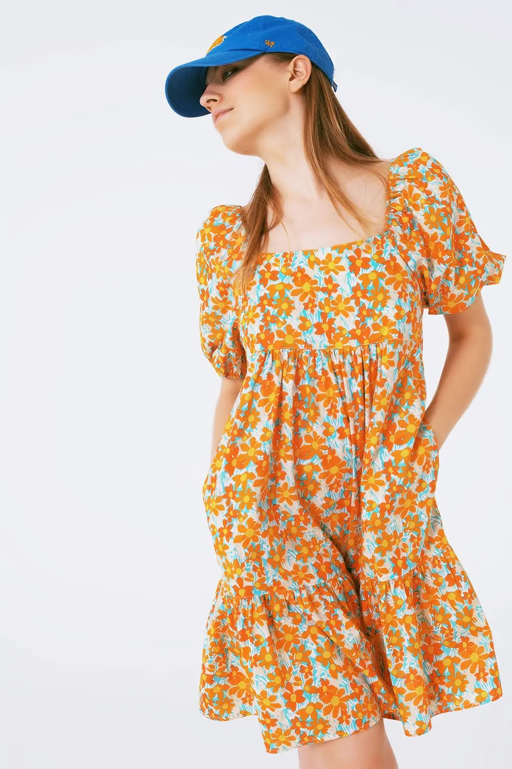 Robe courte et ample à imprimé floral et manches bouffantes - Vestidos