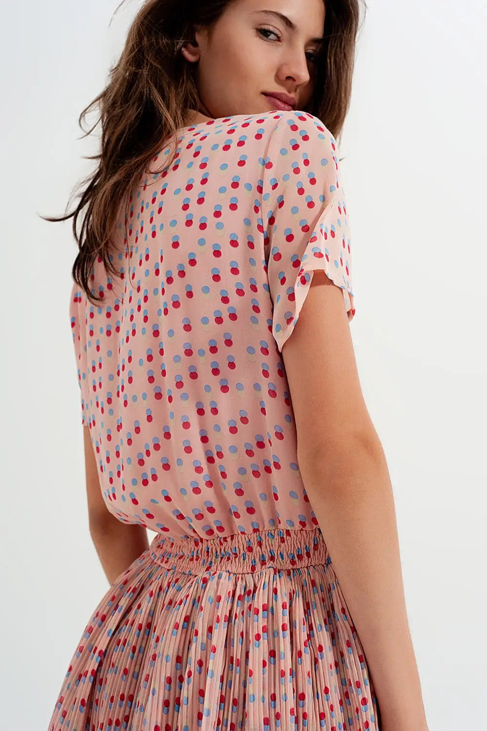 Robe courte froncée à basque rose - Vestidos