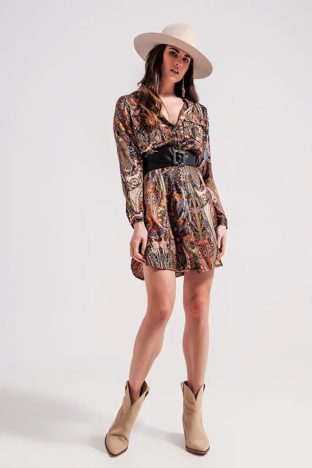 Robe courte noire à manches longues avec imprimé motif cachemire - Vestidos