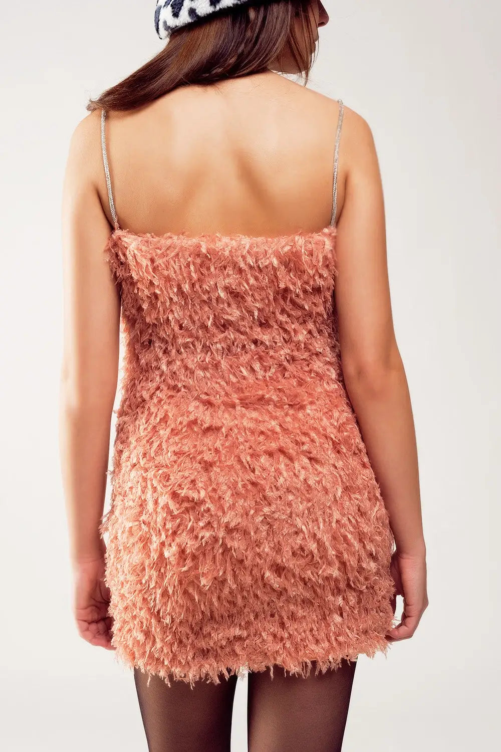 Robe courte ornée de plumes artificielles couleur rose - Vestidos