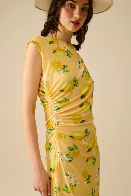 Robe en tulle avec volant sur le côté imprimé jaune citron - Vestidos