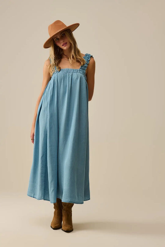 Robe longue à bretelles volantées en tissu tencel bleu clair - Vestidos
