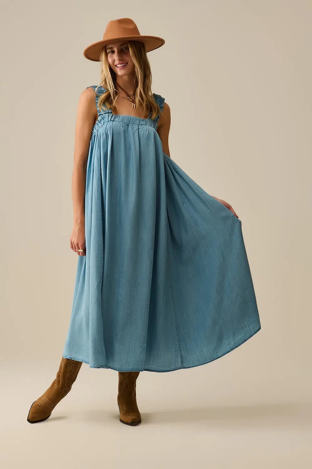 Robe longue à bretelles volantées en tissu tencel bleu clair - Vestidos