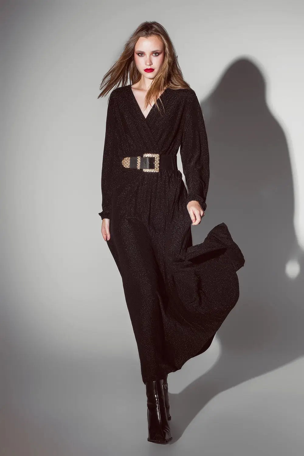 Robe longue à manches longues avec paillettes en noir - Vestidos