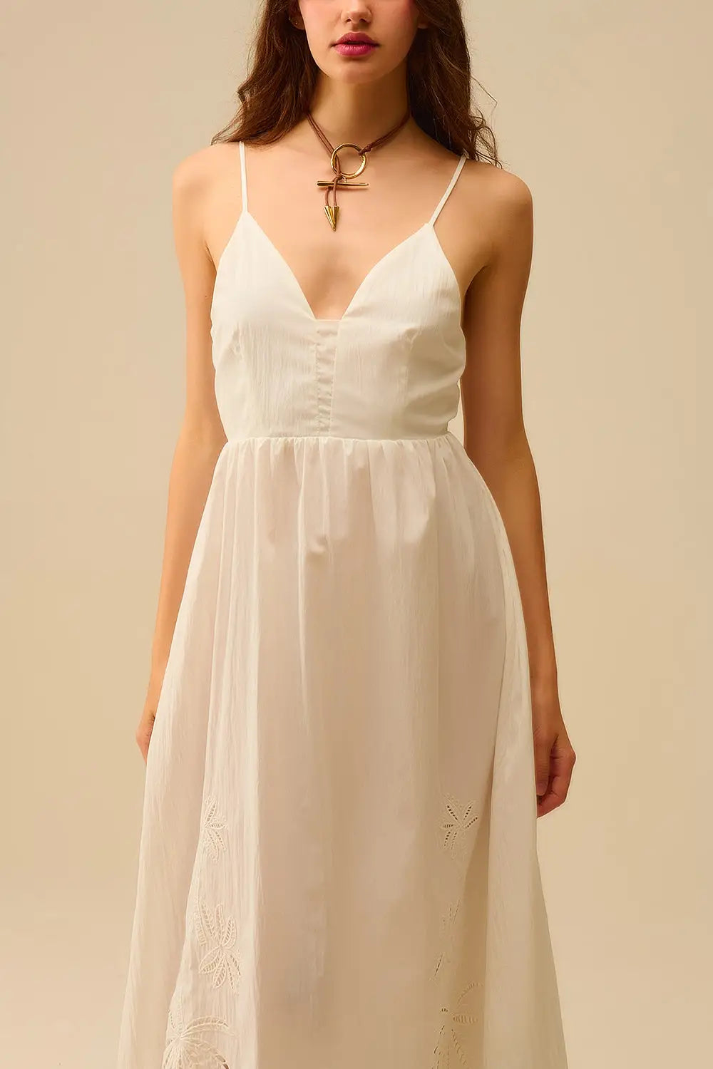 Robe longue blanche avec palmes brodées - Vestidos