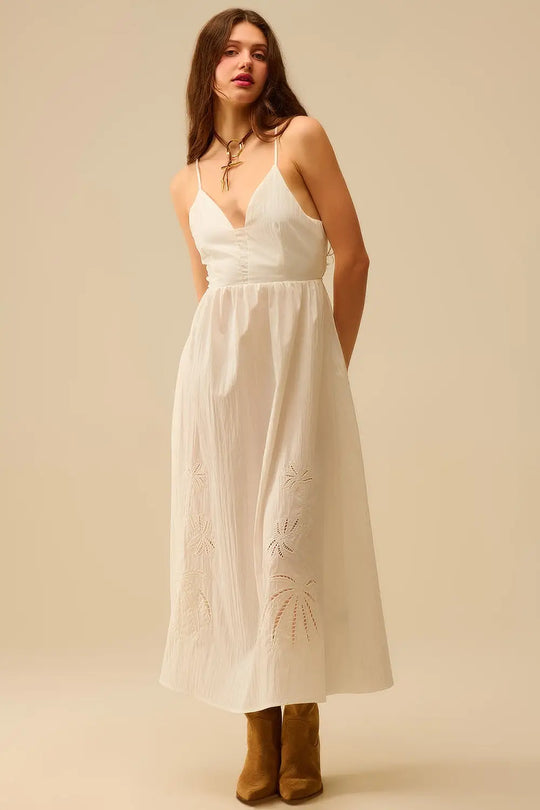 Robe longue blanche avec palmes brodées - Vestidos