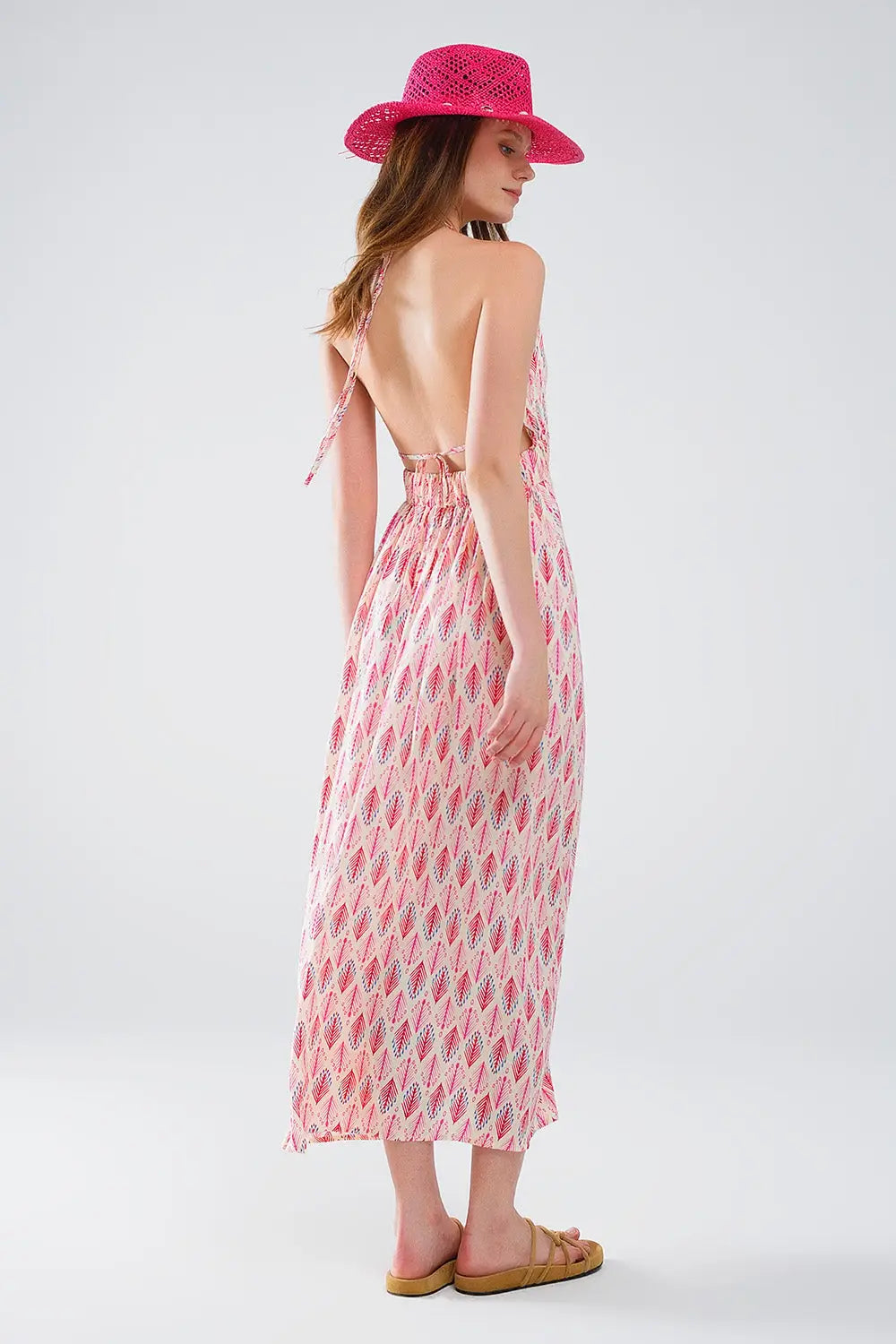 Robe longue d’été à imprimé plumes et dos ouvert en rose - Vestidos