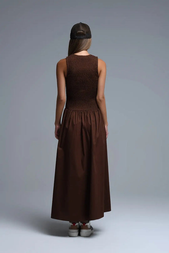 Robe longue en popeline smockée marron - Vestidos