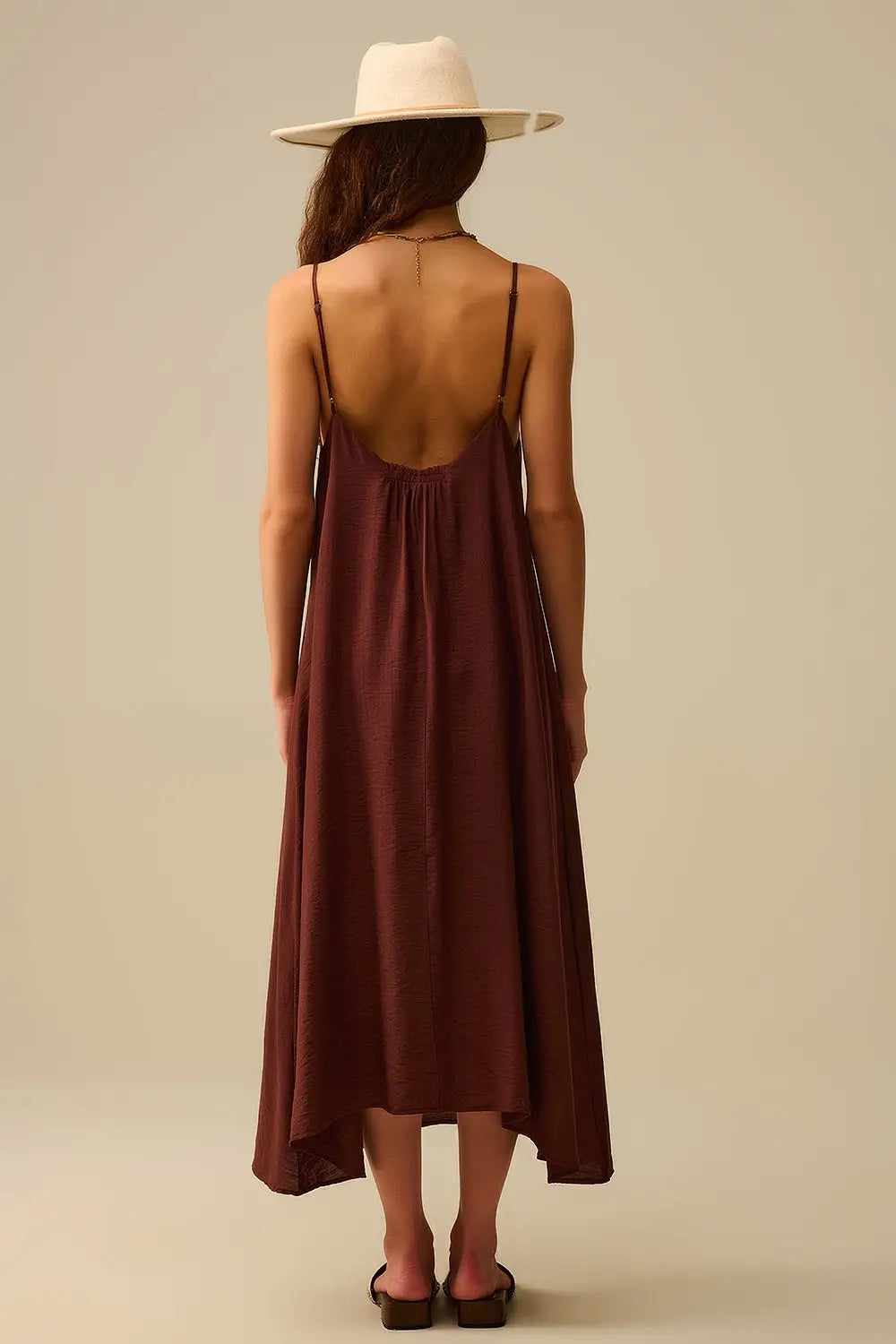 Robe longue fluide à bretelles spaghetti marron - Vestidos