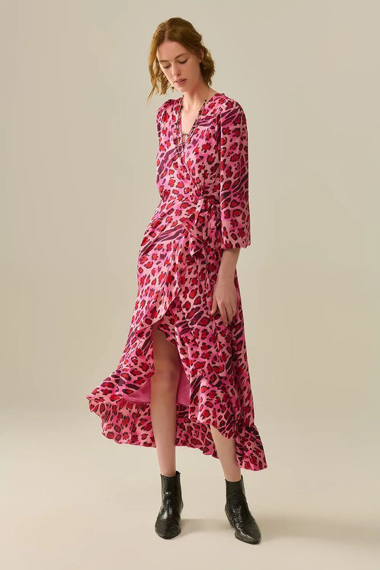 Robe Maxi Portefeuille en Satin Imprimé Léopard Fuchsia - Vestidos