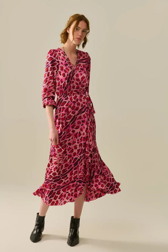 Robe Maxi Portefeuille en Satin Imprimé Léopard Fuchsia - Vestidos