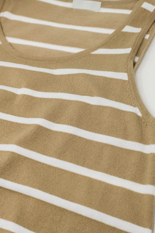 Robe maxi Tank à encolure dégagée en beige avec des rayures blanches - Vestidos