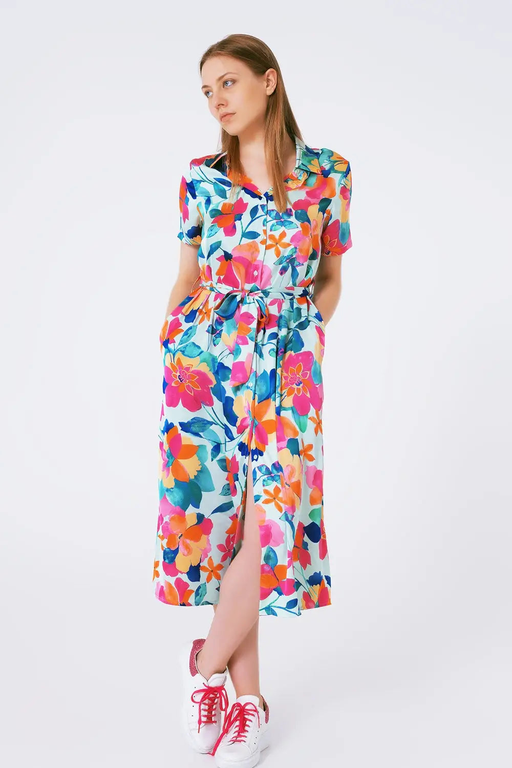 robe midi en satin doux avec imprimé fleuri - Vestidos