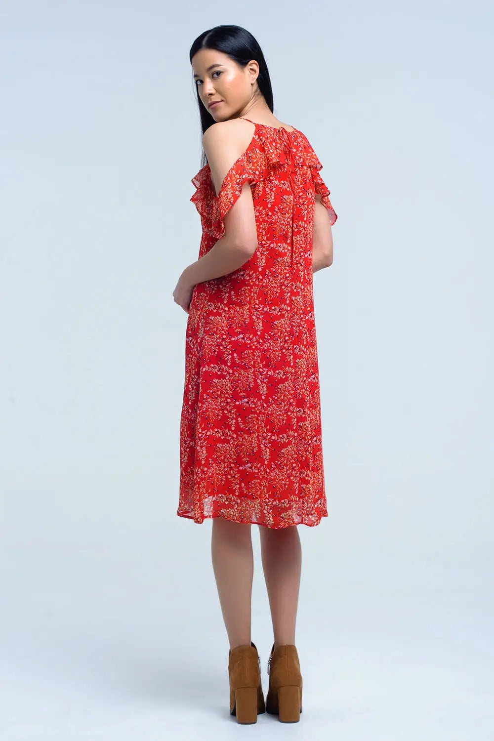 Robe rouge avec des fleurs imprimées et des volants - Vestidos