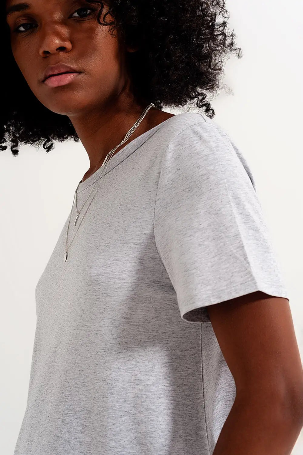 Robe t shirt avec poches couleur gris - Vestidos