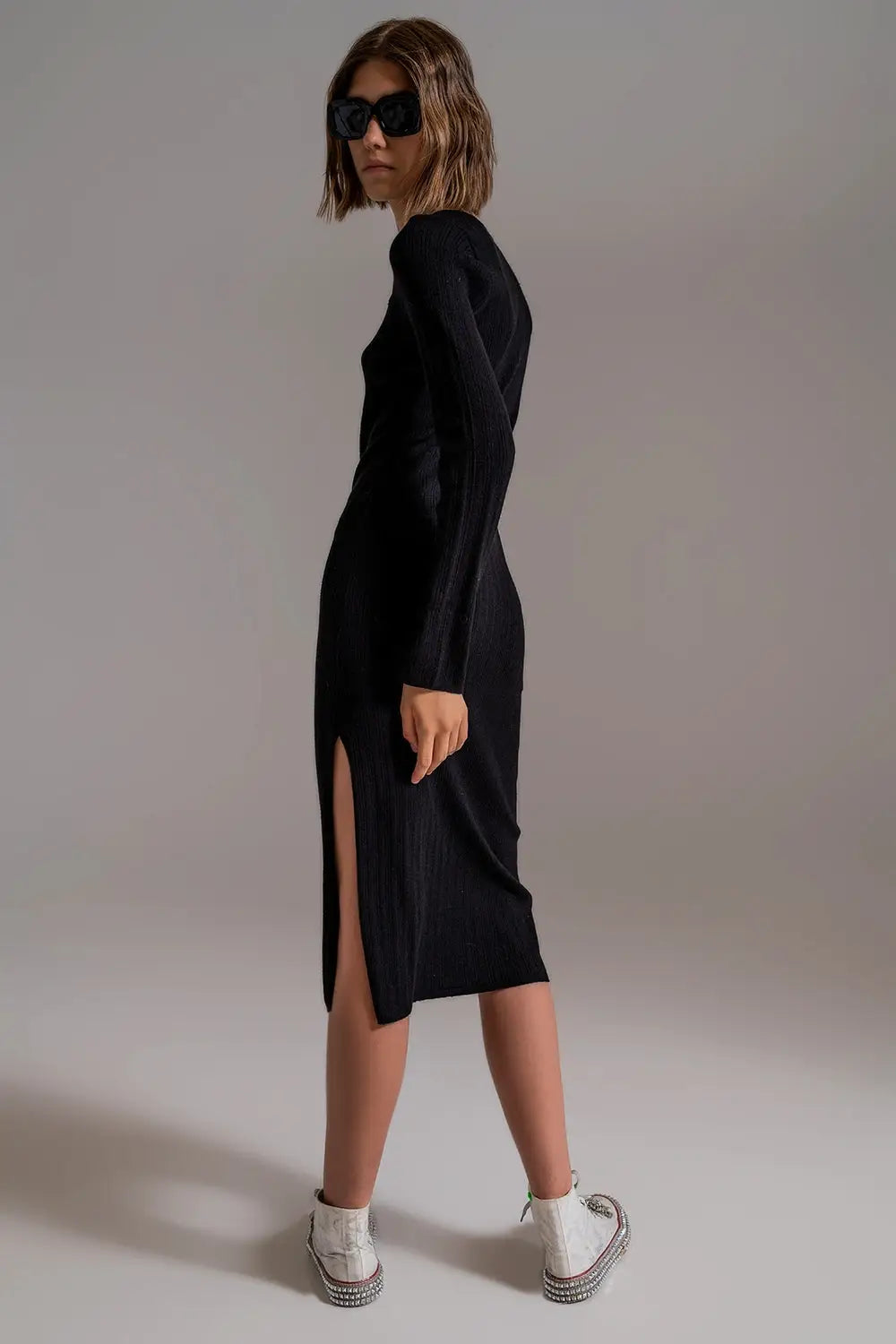 Robe tricotée midi à encolure carrée en noir - Vestidos
