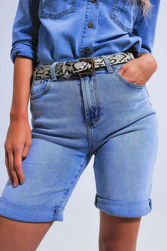 Roll hem denim short in mid blue - Jeans