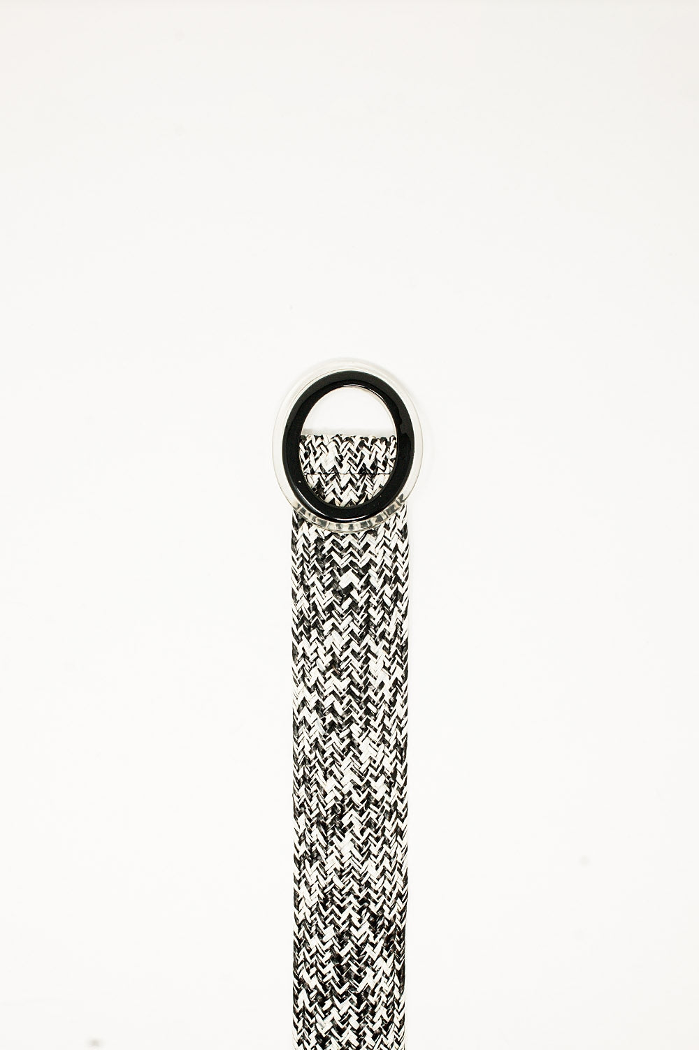 Round Buckle Braided Belt in Black and White