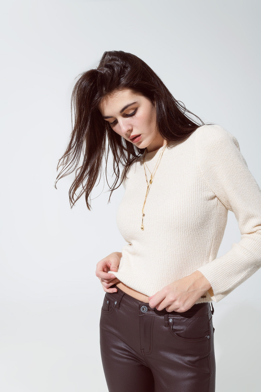 Round neck chunky ribbed jumper in cream