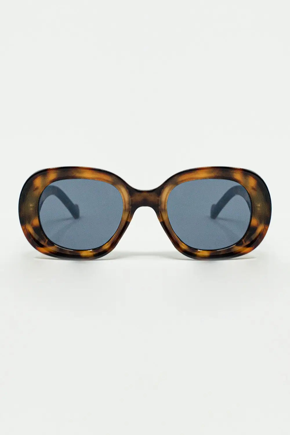 Q2 round polarized sunglasses with dark lenses