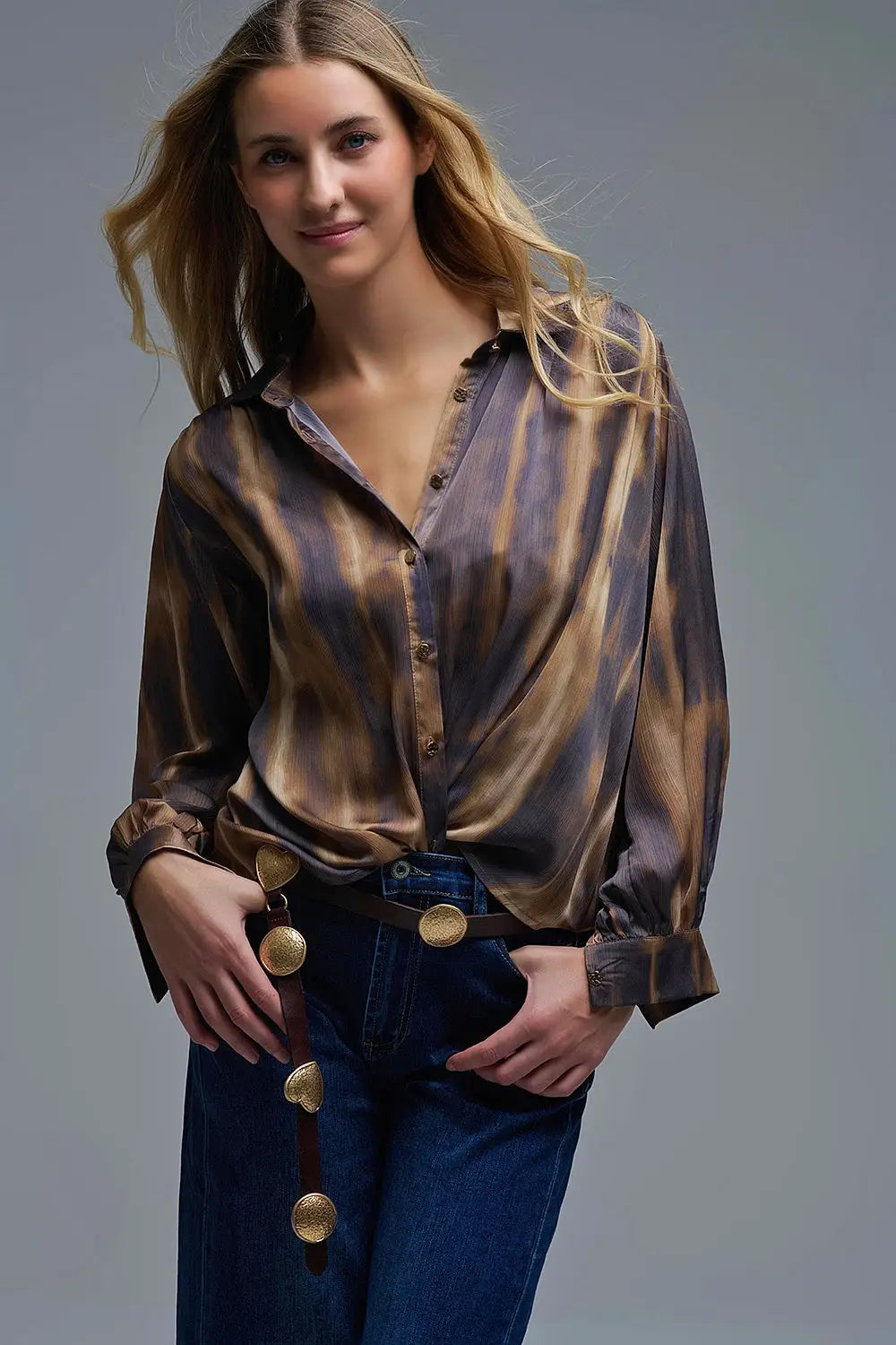 Q2 Satin Effect Tie-Dye Shirt with brown and camel Stripes