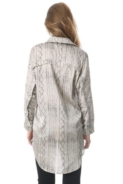 Satin longline shirt in grey abstract print