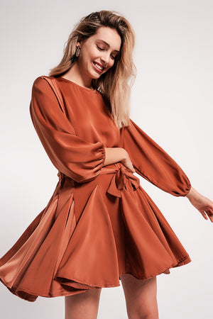 Q2 Satin mini dress with belt in orange