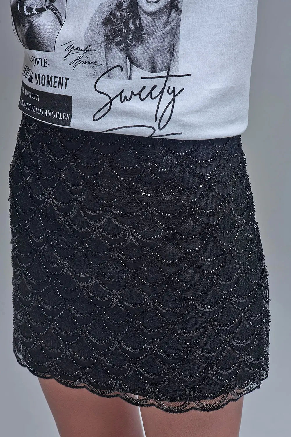 Scalloped Sequin Mini Skirt in Black - Skirts