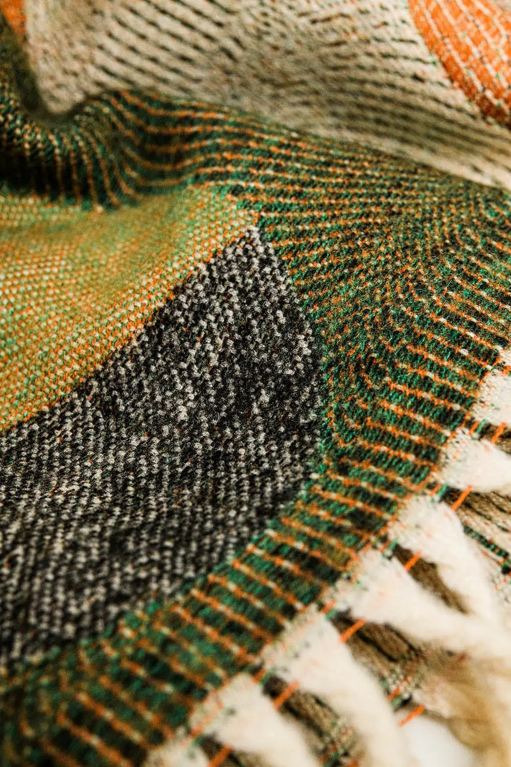 Scarf printed with circles in green - One Size / Brown - Scarves & Hats