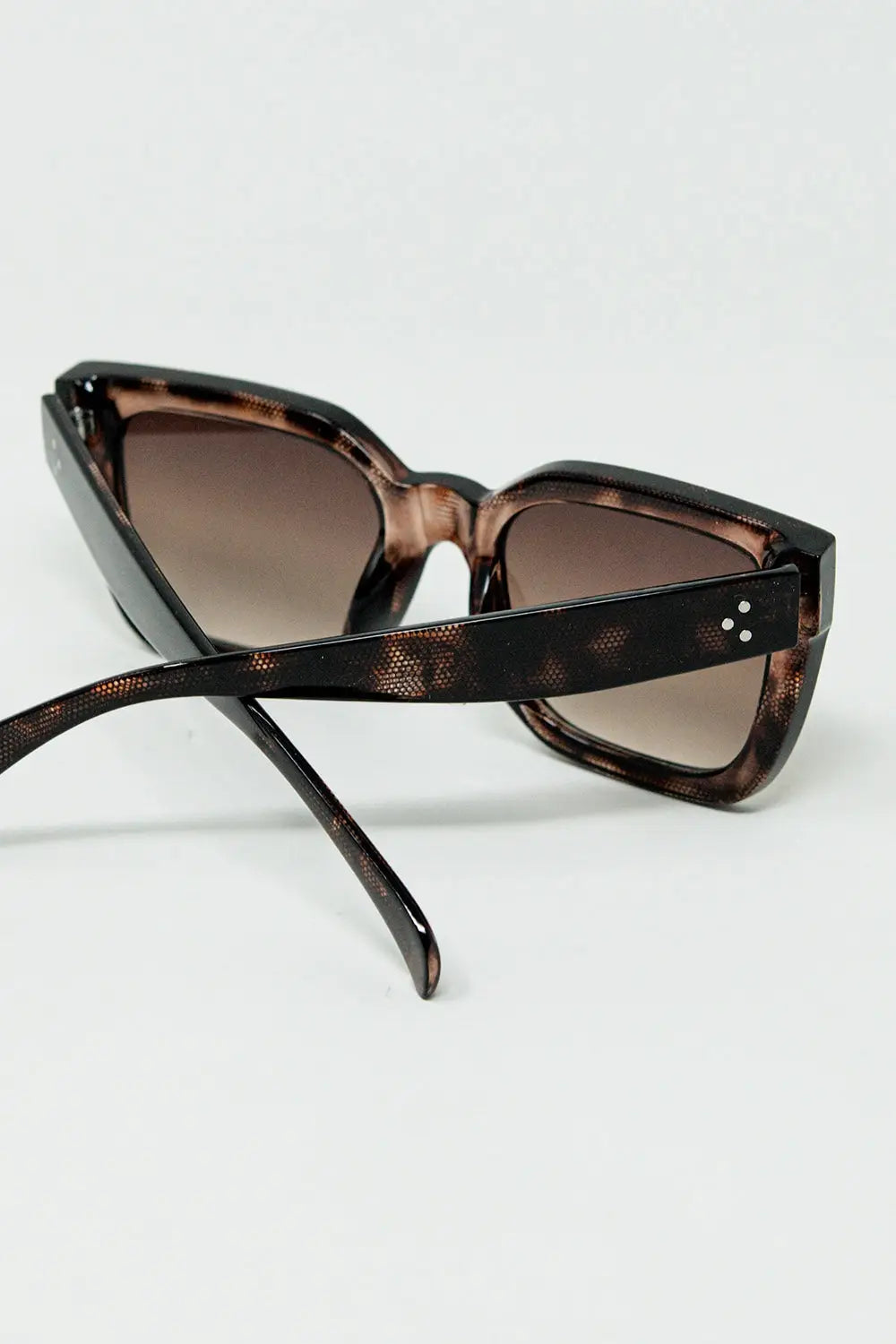 shaded brown Oversized square sunglasses - One Size / Beige