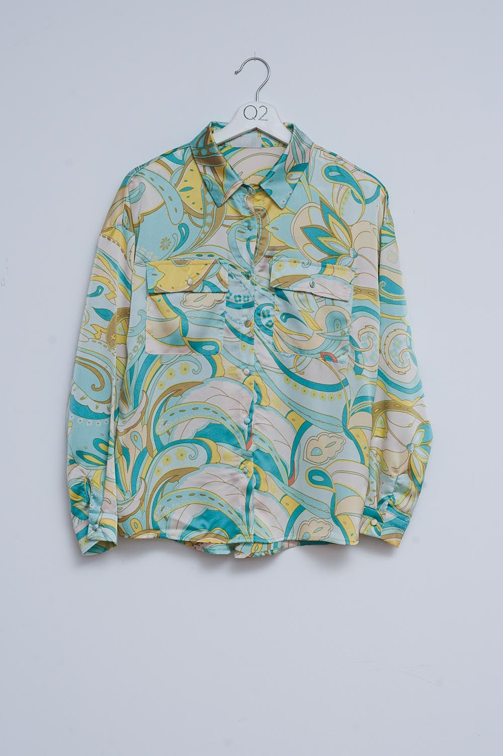 Q2 Shirt in abstract green print