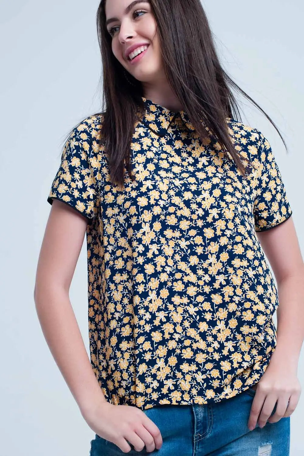 Shirt with yellow flowers print - Shirts