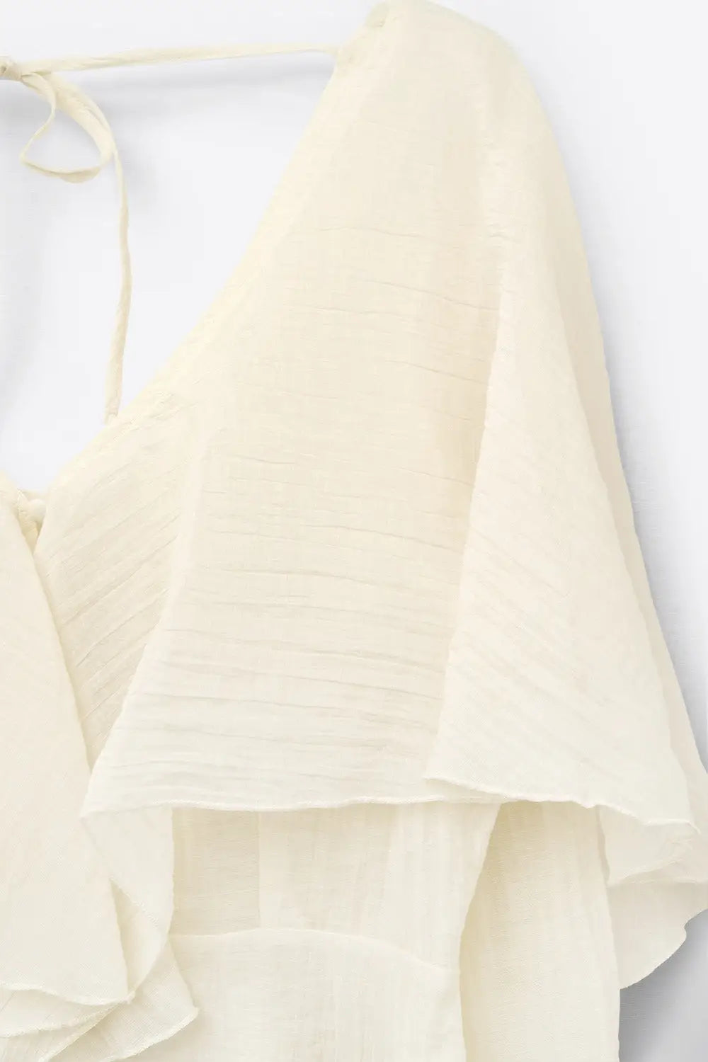 short blouse in flowing chiffon with long sleeves - Shirts