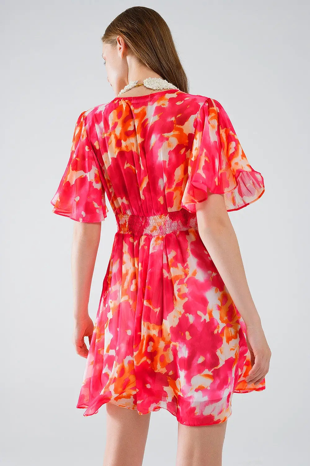 Short Dress with V-neck with Abstract Print In Pink and White - Dresses