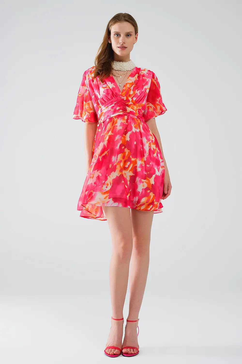 Short Dress with V-neck with Abstract Print In Pink and White - Dresses