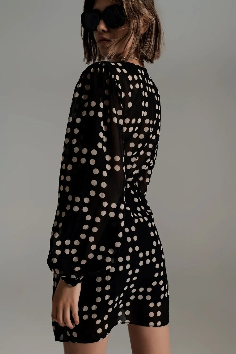 Short Dress With Wrapped Skirt And Balloon Sleeves In Cream And Black Polka Dot Print - Dresses