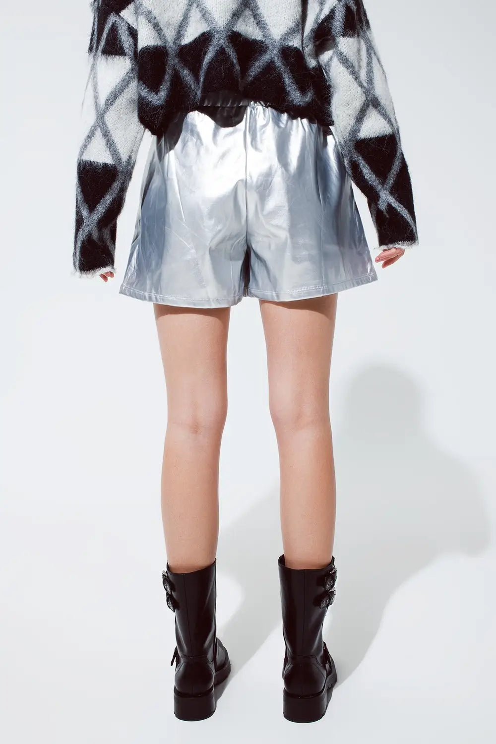 Short en cuir argenté métallisé - Pantalons