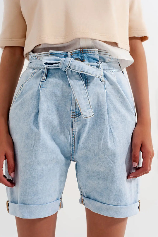 Short en denim délavé bleu clair avec lien à la taille - Pantalons