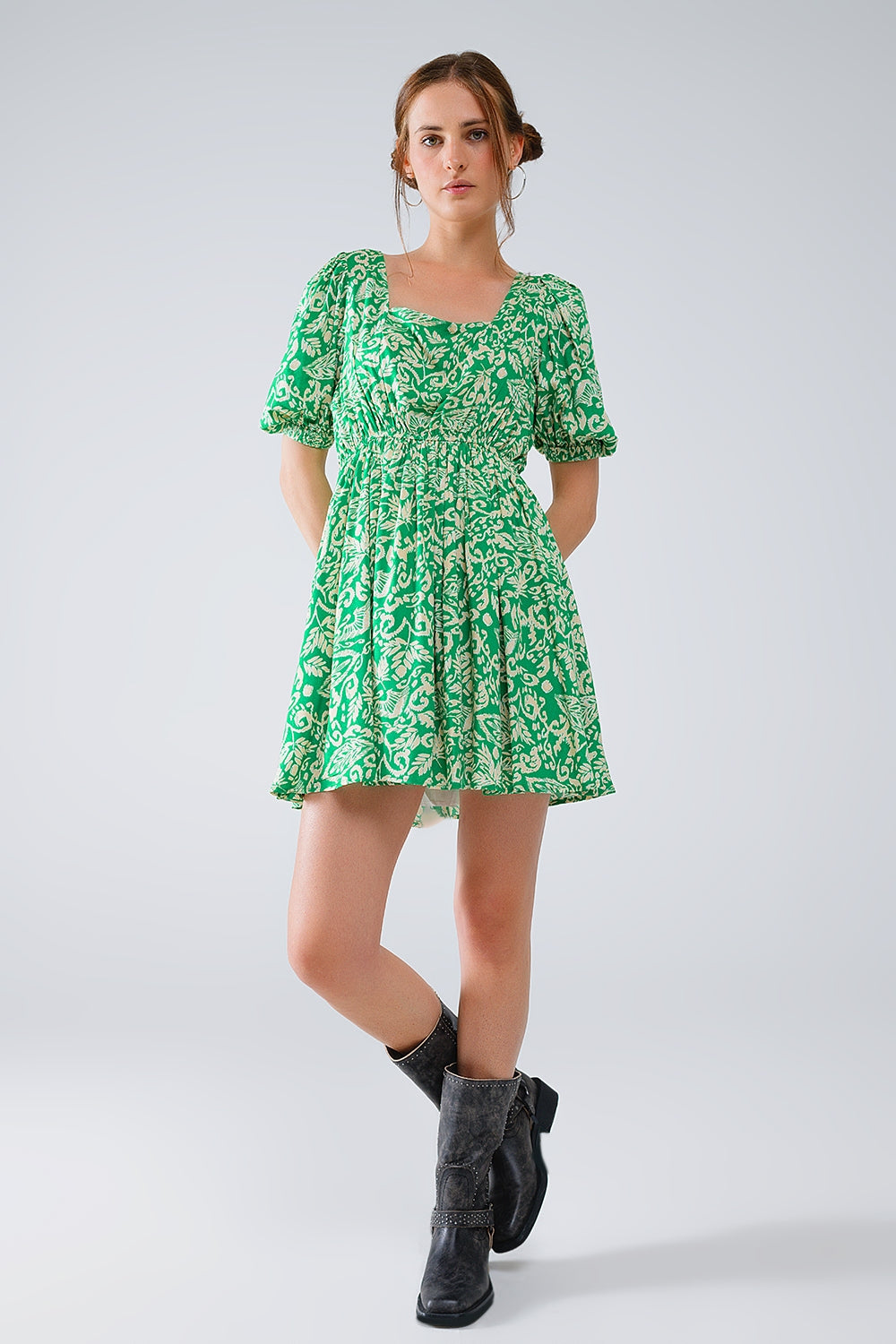 short floral print dress with gathered back in green