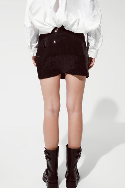 Short mini skirt with glitter and slit in black