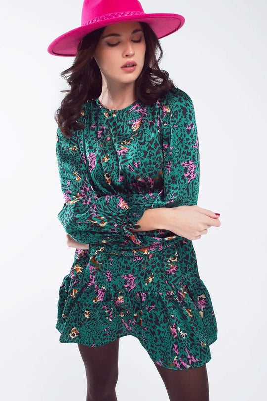 Short Printed Dress With Tiered Skirt and Ruffled Cuff in Forest Green - Dresses