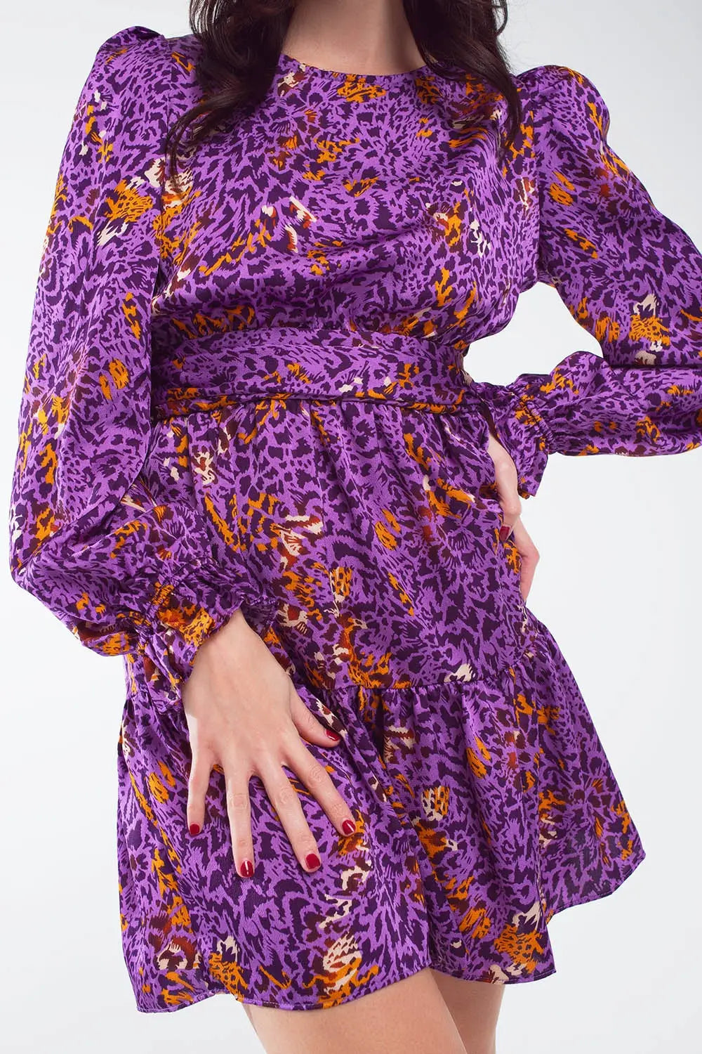 Short Printed Dress With Tiered Skirt and Ruffled Cuff in Purple - Dresses
