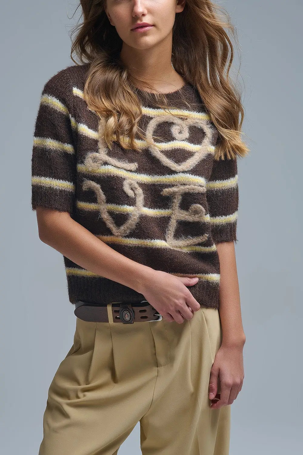 Q2 Short Sleeve Embroidered Love Sweater in Brown