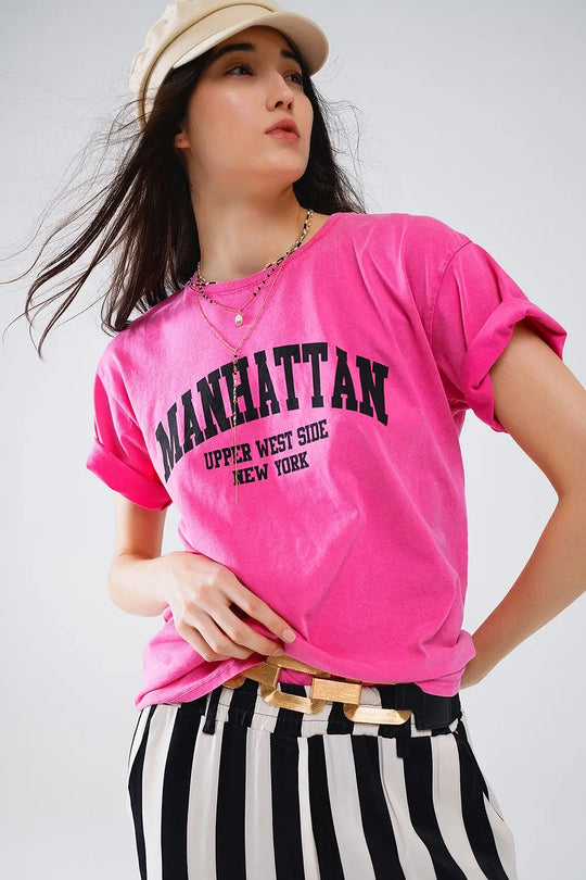 Short Sleeve T-shirt With Graphic Text Manhattan In Pink - One Size / Pink - Tops