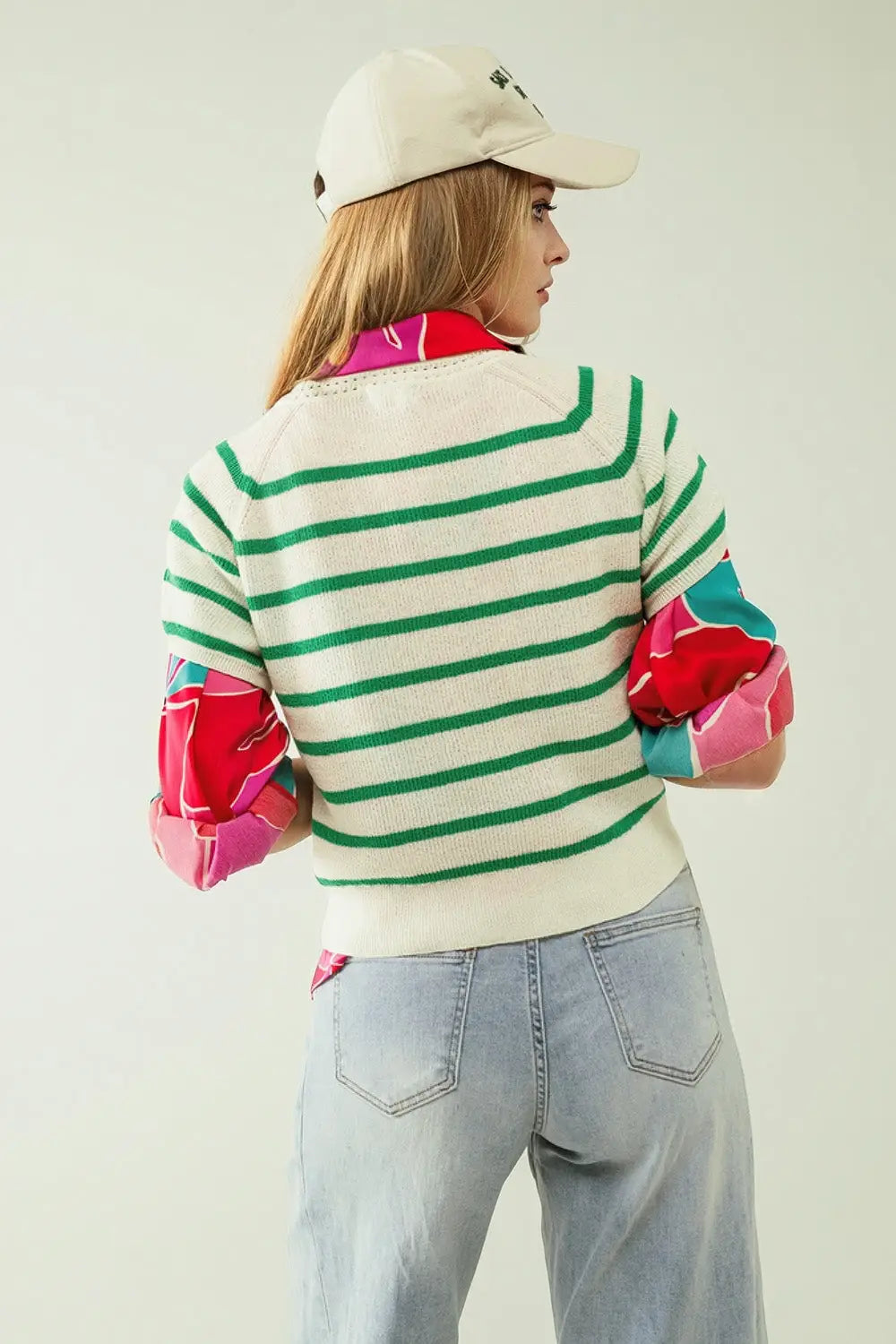 Short sleeves white knit sweater with green stripes - Sweaters