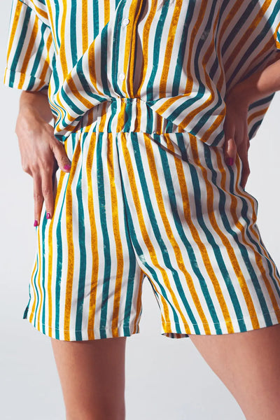 Shorts in green stripes - Pants