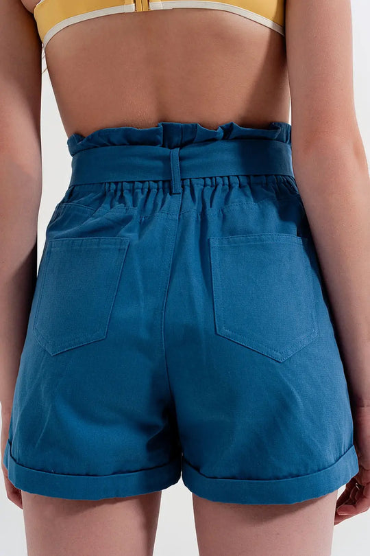 Shorts with belted waist in blue - Pants